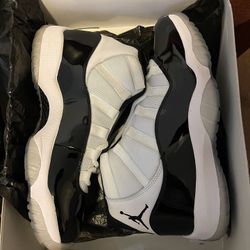 Air Jordan 11 Concords 