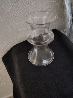 Hour glass vase vintage