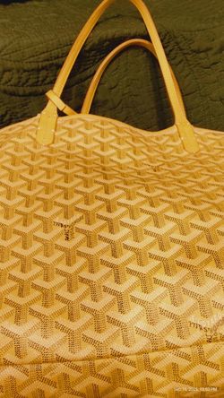 E Go yard Paris Authenticated, Bag And Wallet St. Louis.Yellow