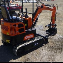 Mini Excavator 2025 BRAND NEW 13.5 Horsepower