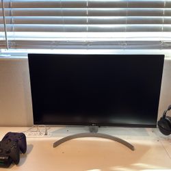 Gaming Set Up 