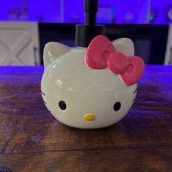 Hello Kitty Soap Lotion Dispenser 