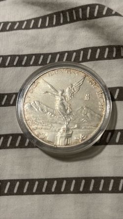 2015 Mexican Silver Libertad (1 Onza) in plastic case