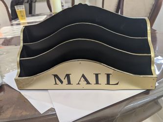 Mail holder