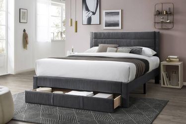 Queen Size tufted bed with Orthopedic Mattress