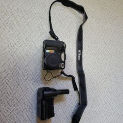 Nikon Coolpix 5000