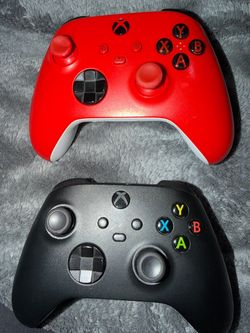 Xbox Wireless Controllers – Red and Black (2)