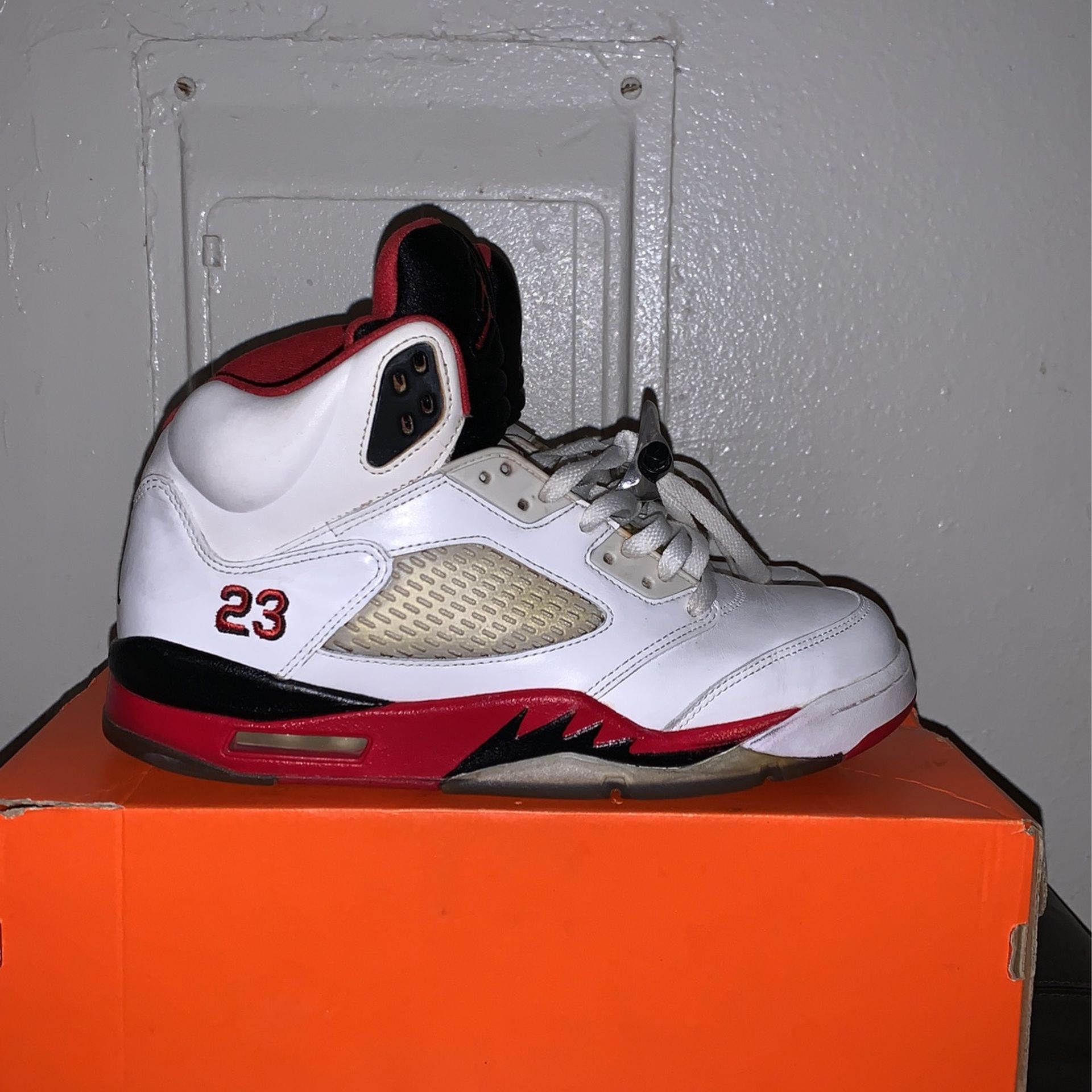 Fire red 5