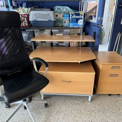 3 Piece Maple Desk Set