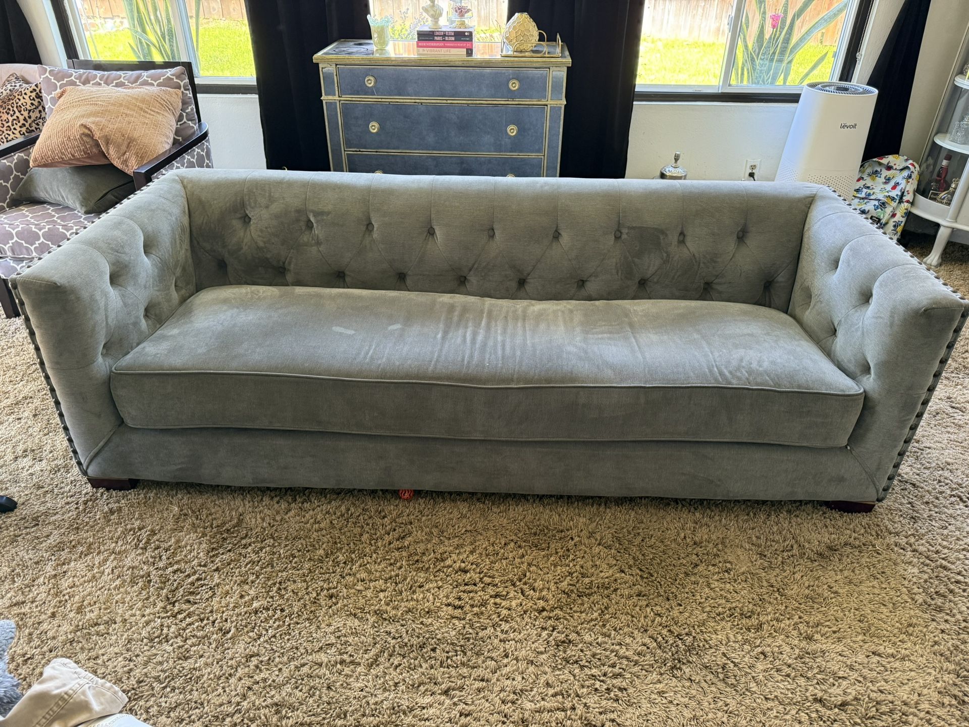 Beautiful Light Grey Tufted Nailhead Trim Sofa Set