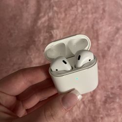 Apple AirPods 2nd gen