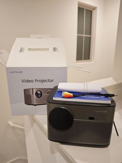 WiMiUS 1080P WiFi Video Projector – Like New with Original Box