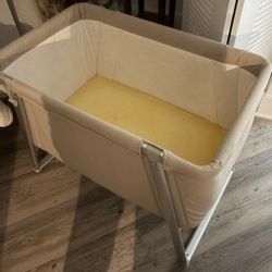 Like New Baby Home Bassinett Also Rocks And Fouth 