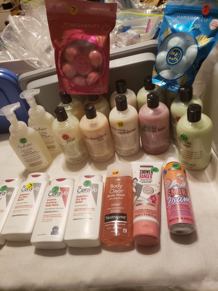 Shampoo conditioners body wash lotions Is bath and body work Cera Ve