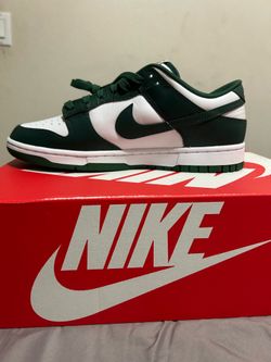 Michigan state Dunks