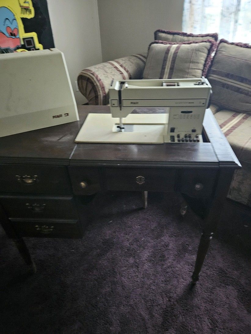 Tip Matic Sewing Machine  Hide Away