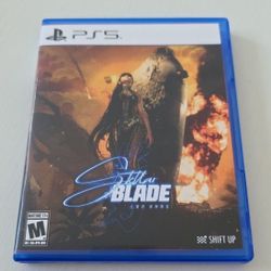 Stellar Blade PS5 With Custom Cover 