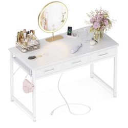 Vanity Desk