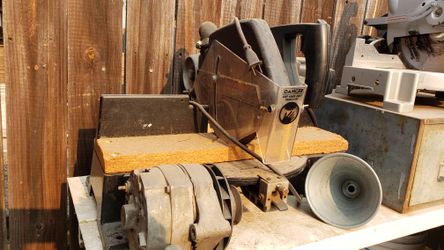 Black and Decker Miter Saw with Blade and Dust Bag. $75 firm. Pickup in Oakdale