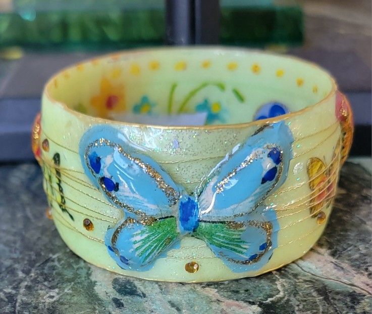 NEW IRIS DESIGN BUTTERFLY CUFF BRACELET 1.5" TALL