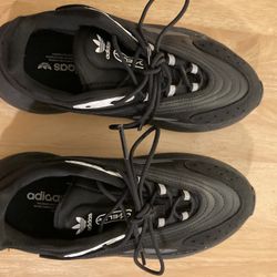 Adidas  Ozelia Boys Shoes