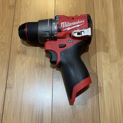 Milwaukee M12 Fuel 1/2” Hammer Drill