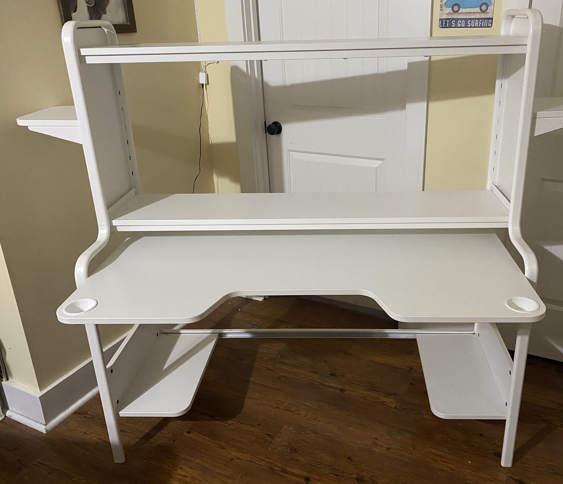 Beautiful White Ikea Computer Desk