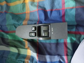 Control center for 2005 scion tc