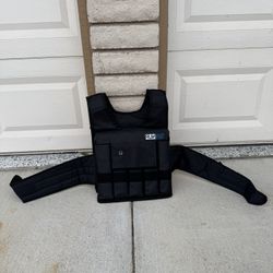 RunMax Adjustable Weighted Vest 40lb