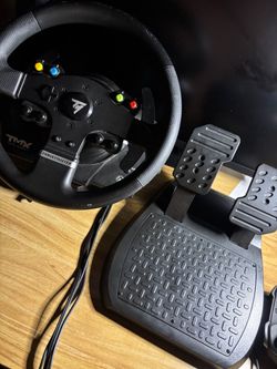 thrust master steering wheel