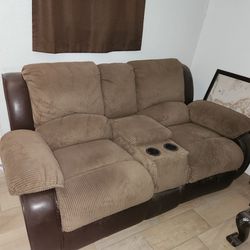 Couch An Loveseat