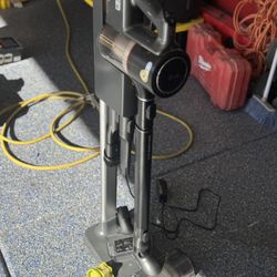 LG CordZero A9 Cordless Stick Vacuum Cleaner