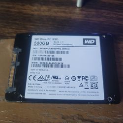WD blue SSD Drive: 500GB 2.5 SSD Solid state Drive.