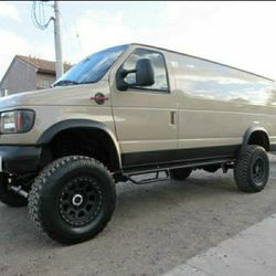  Ford E-350 In Virginia 