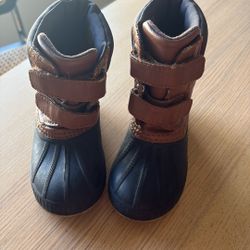 GAP Snow boots 