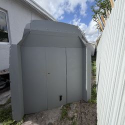 KARGO MASTER PARTITION PANEL WITH DOOR