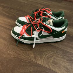 Nike Off-White Dunks (Not free) 