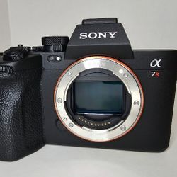 Sony Alpha 7R V Full-Frame Mirrorless Camera (Barely Used, Body Only)
