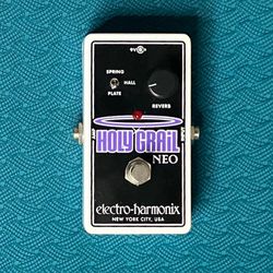 Holy Grail Neo reverb guitar pedal