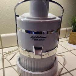Jack Lalannes Power Juicer