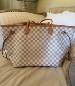 Louis Vuitton Neverfull