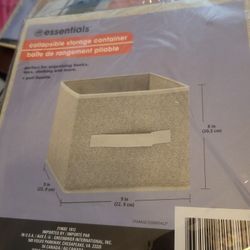 2 collapsible Cube storage container