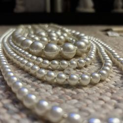 Brand New Pearl Necklace
