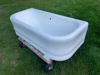 Kohler cast iron bathtub 67” wide vintage