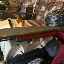 2008 Yukon 3rd Brake Light