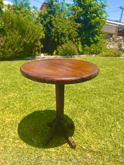 ANTIQUE 1900'S HANDCRAFTED SOLID WOOD HANDCRAFTED ORNATE LAMP PARLOR / END TABLE
