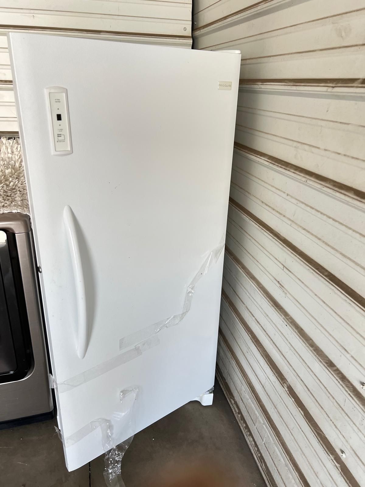 $99 FRIGIDAIRE STANDING FREEZER