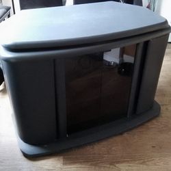 Swiveling TV Stand 