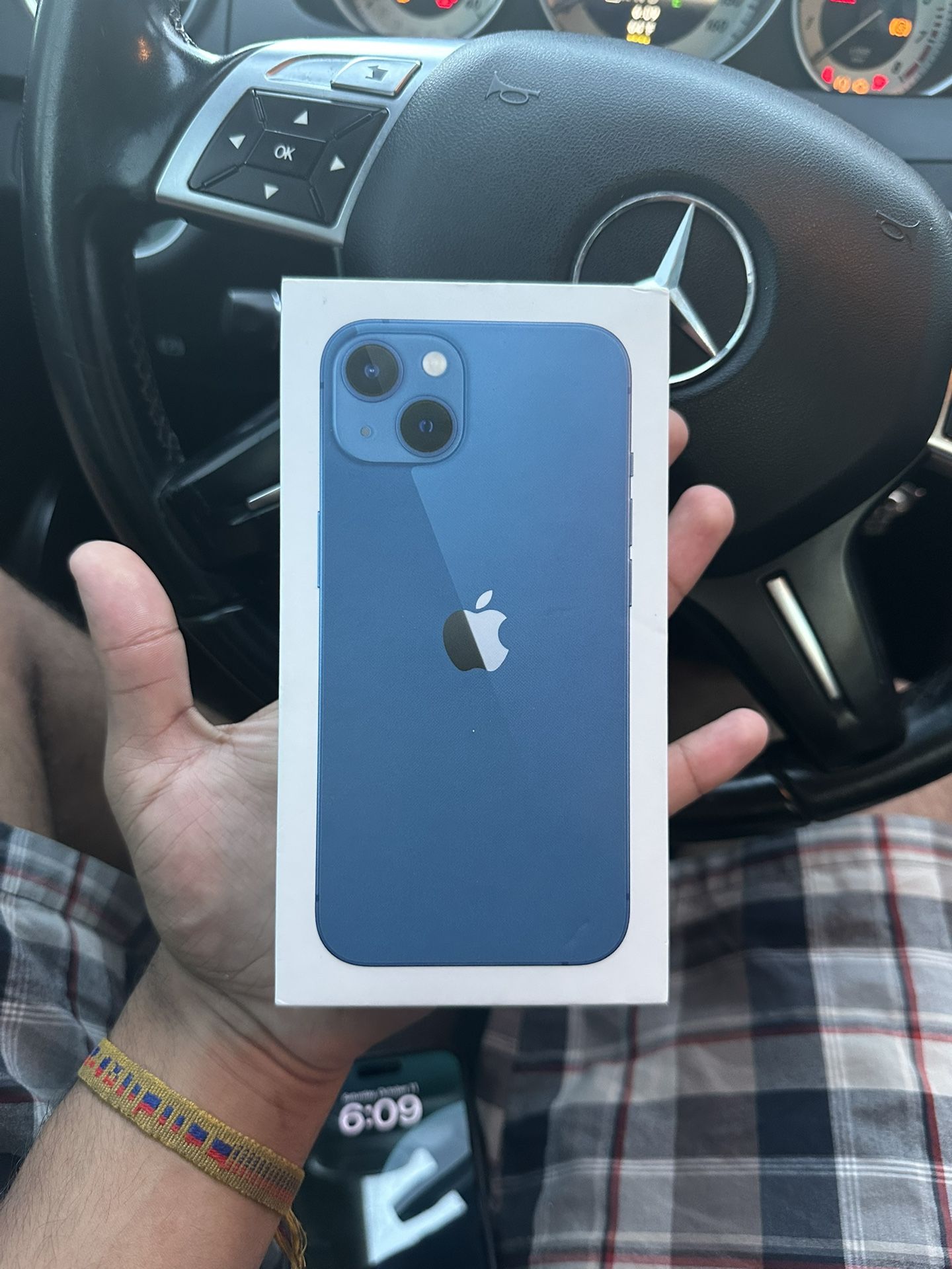 iPhone 13 Unlocked (New)