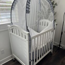 Baby Crib With Included Mattress & Mosquito Net 